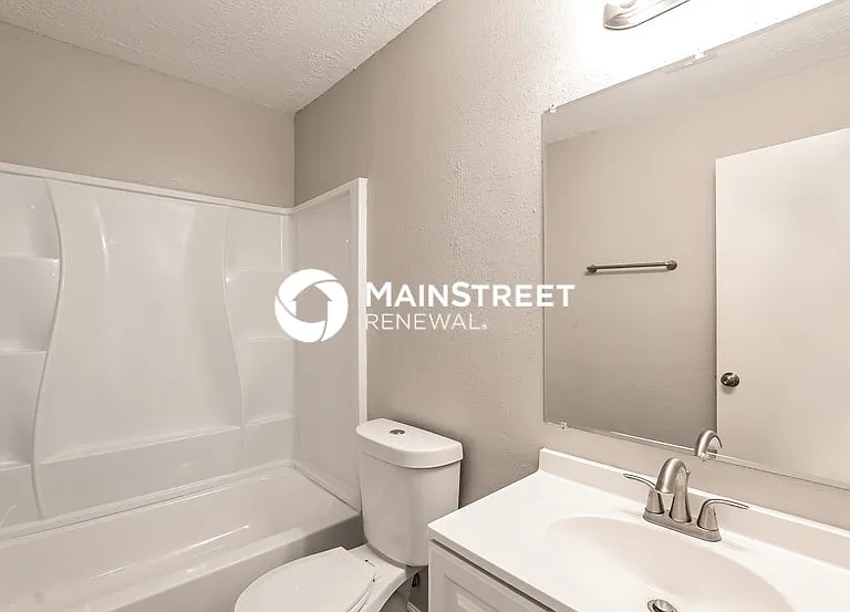 4922 Crestway Dr — Photo 10