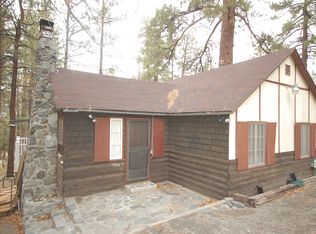 1366 Linnet Rd, Wrightwood, CA 92397