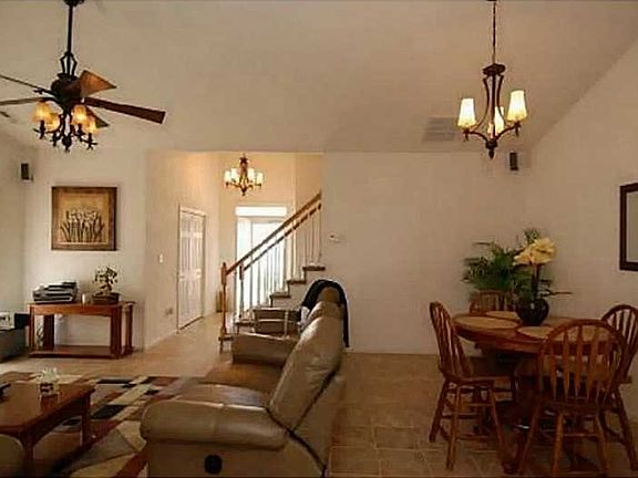 3rd image of 1800 Kempsville Crossing Ln