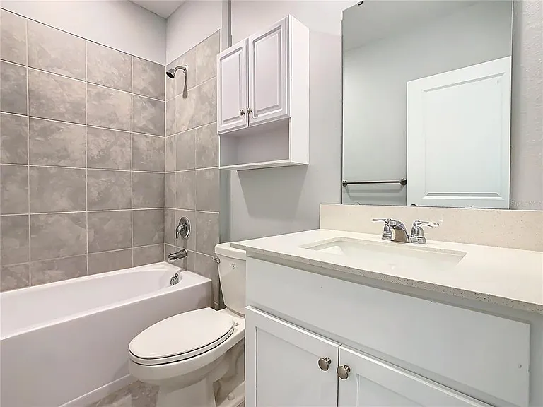 1033 Holden Way — Photo 14