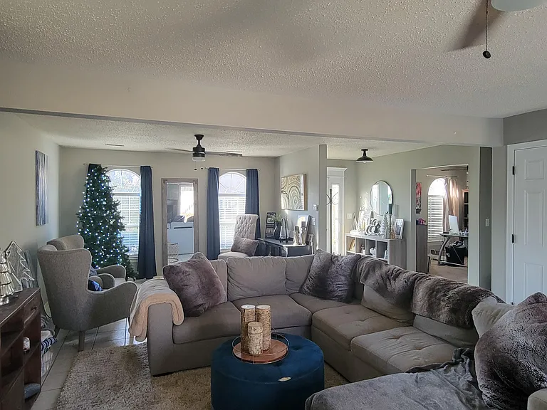 3506 Chatham Dr — Photo 11