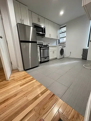 Rented by Camelot Realty Group | media 8