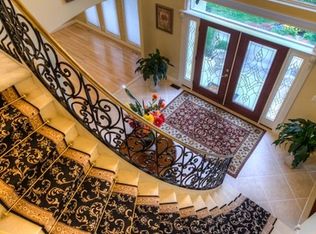 212 Summit Rd, Mount Laurel, NJ 08054