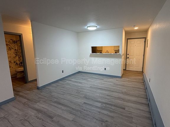 4th image of 125 Franklin Ave APT 313