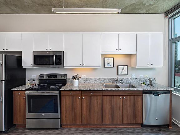 5th image of 707 10th Ave Unit 721