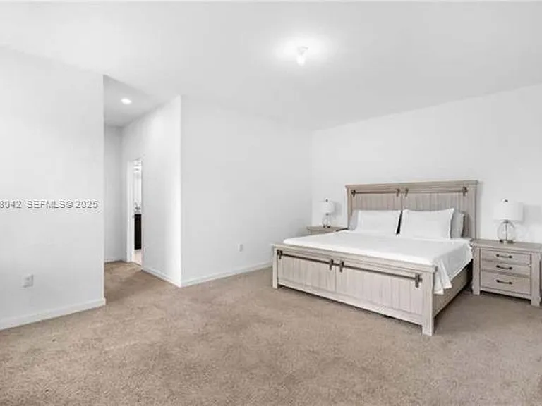 11732 SW 243rd St #11732 — Photo 13