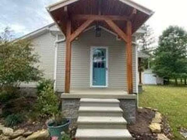 325 Woodland Ct S #E, Wise, VA 24293