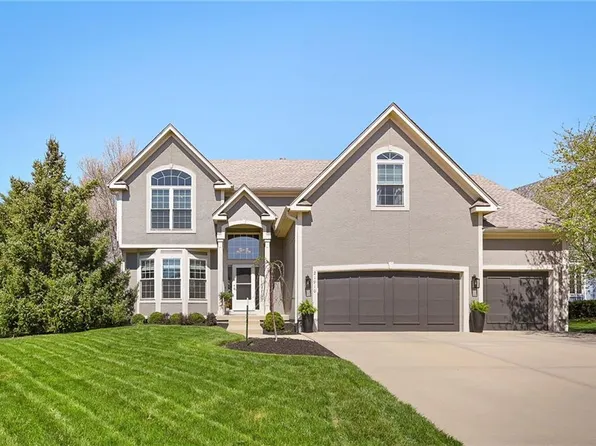 21910 W 57th Ter, Shawnee, KS 66226