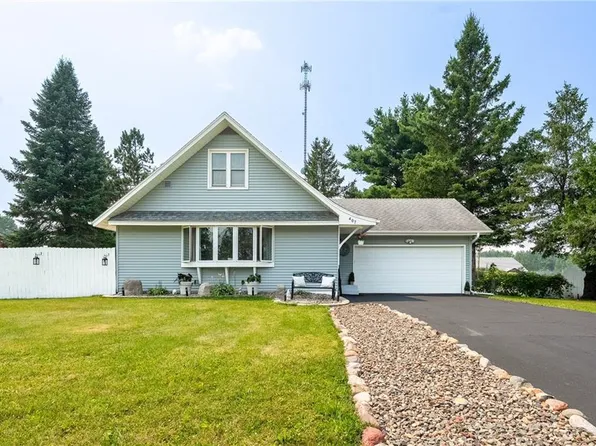 407 Summit Avenue, Ladysmith, WI 54848