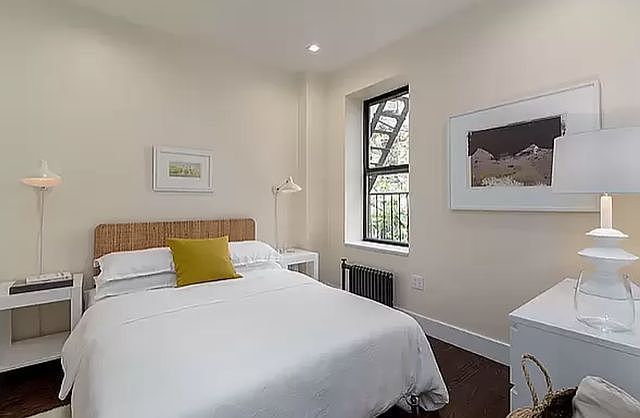 1st image of 921 Washington Ave #120