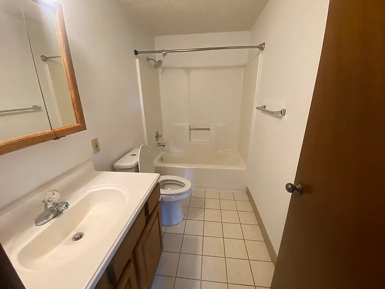 3120 Transit Rd #11 — Photo 6