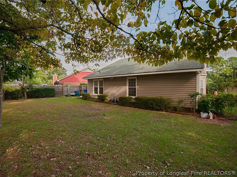 6440 Brookshire St — Photo 7