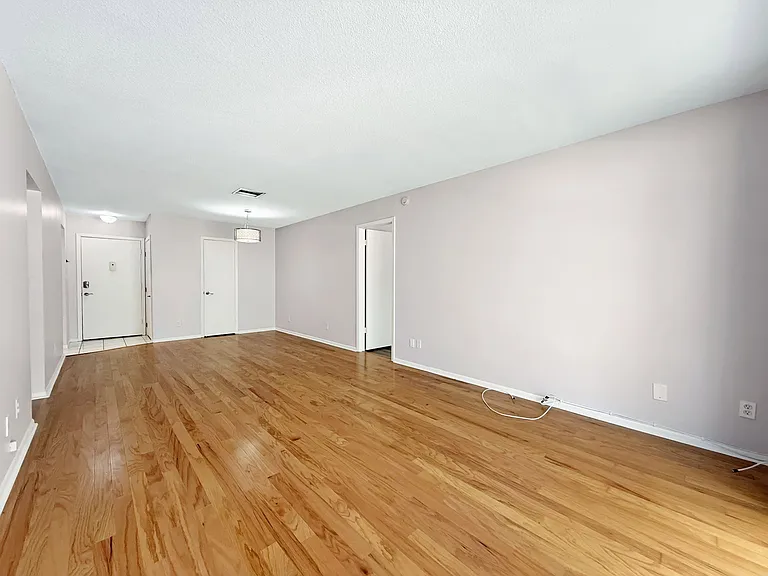 4607 W Fig St #209 — Photo 8