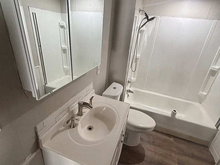 3921 Henritze Ave #2 — Photo 8