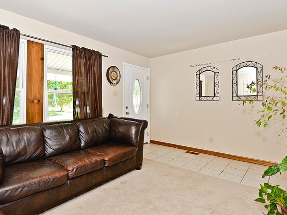 4th image of 11924 Glen West Dr