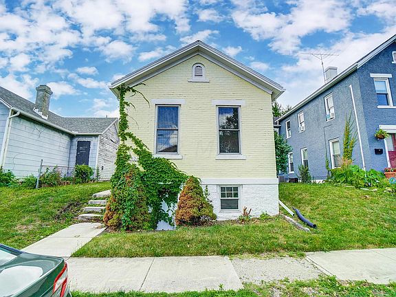 3rd image of 624 Hickory St