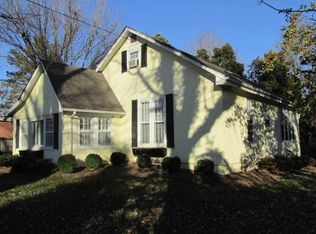 2408 Jefferson Park Ave, Charlottesville, VA 22903