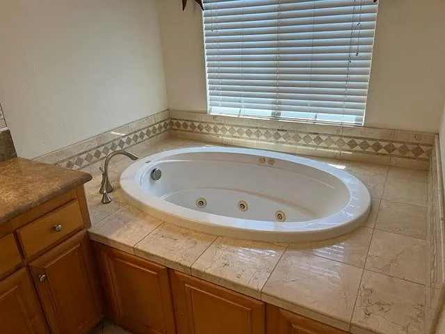 4045 Aidan Cir — Photo 14