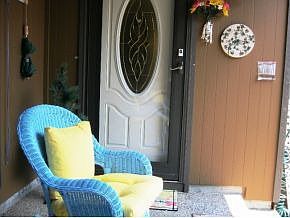 1st image of 548B Fleetwood Dr