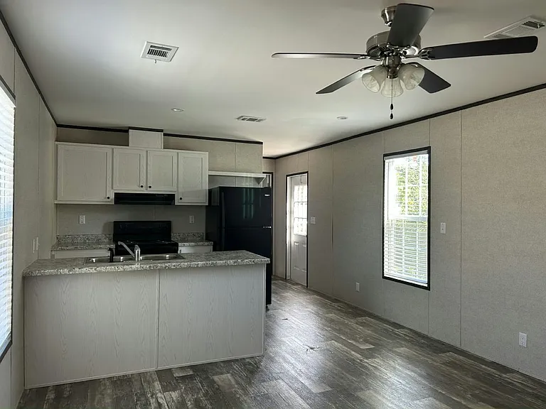 8301 New York Ave #9A — Photo 6