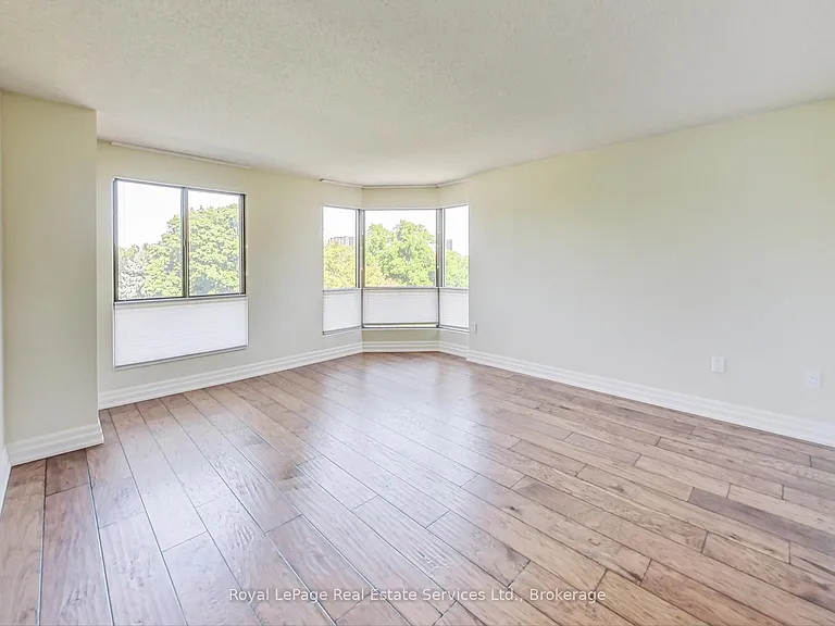 1201 N Shore Blvd E #705 — Photo 15