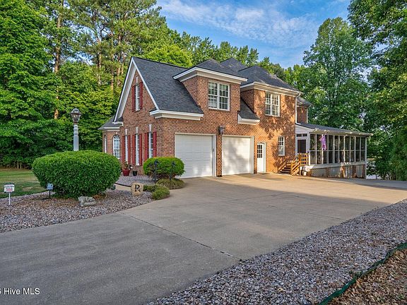 4th image of 5030 Overlook Drive