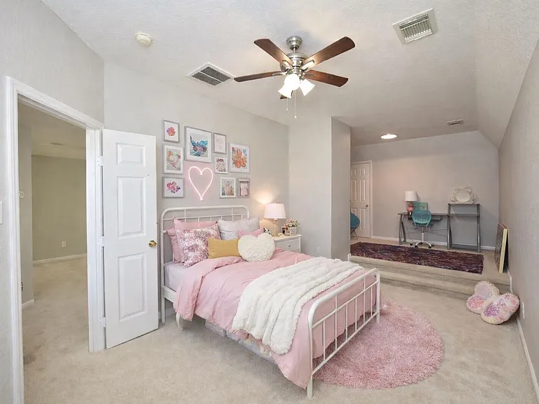 8814 Silent Willow Ln — Photo 24