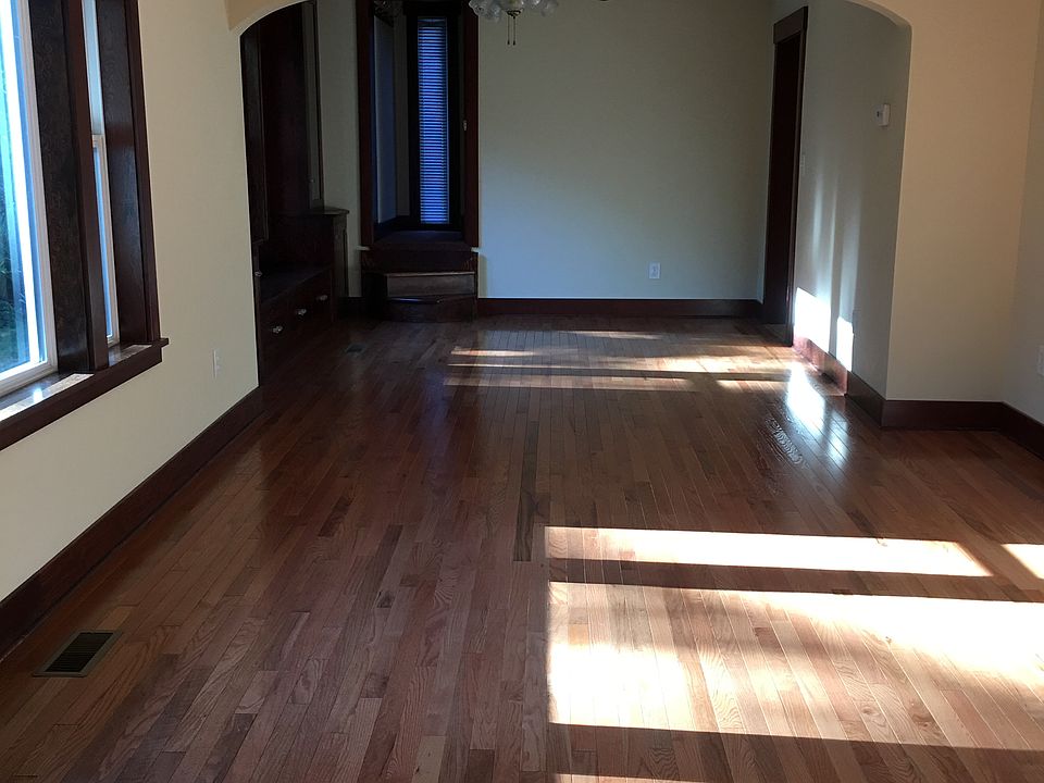 2nd image of 4102 N 33rd St