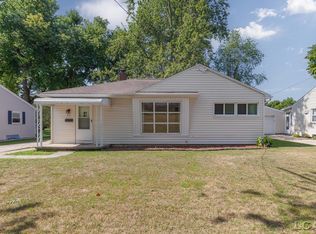 417 Riverside Ave, Adrian, MI 49221