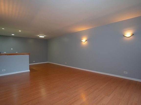 2nd image of 1375 Rebecca Dr APT 118