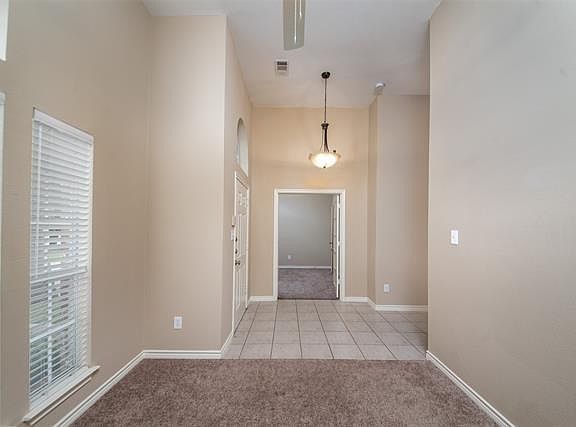 3rd image of 3104 Glen Canyon Dr