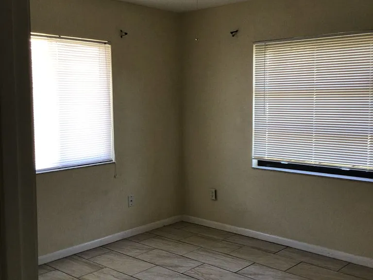 818 N 4th Ave — Photo 15