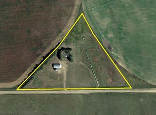 31954 729th Rd, Champion, NE 69023