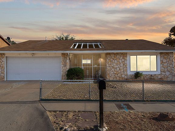 5th image of 12712 Tomlinson Dr SE