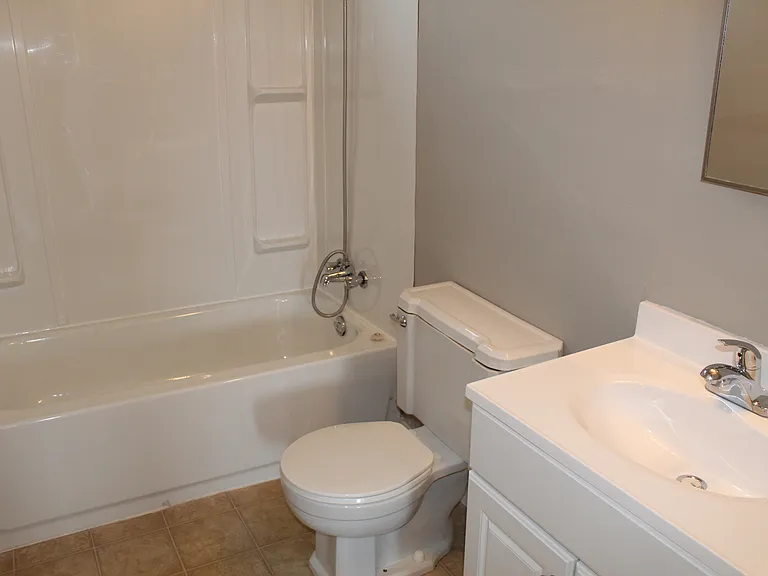 3319 Argyle Rd — Photo 6