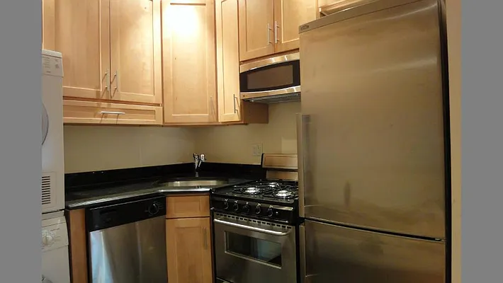 Rented by Town Residential | media 22