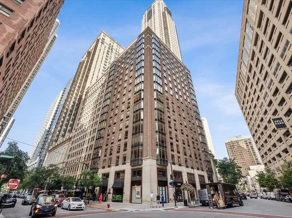 40 E Delaware Pl APT 403, Chicago, IL 60611