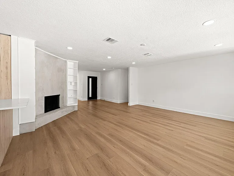 7631 Westwind Ln — Photo 12