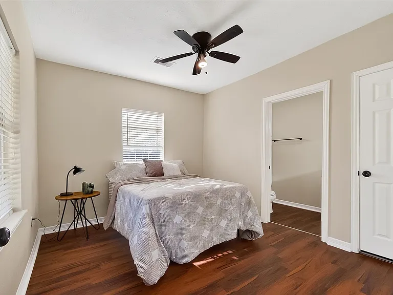 7226 Avenue I — Photo 18