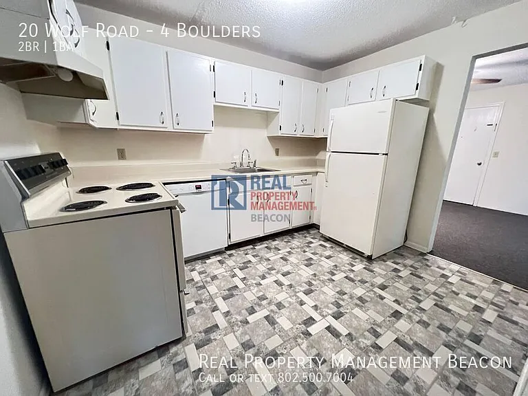 20 Wolf Rd #4 — Photo 1