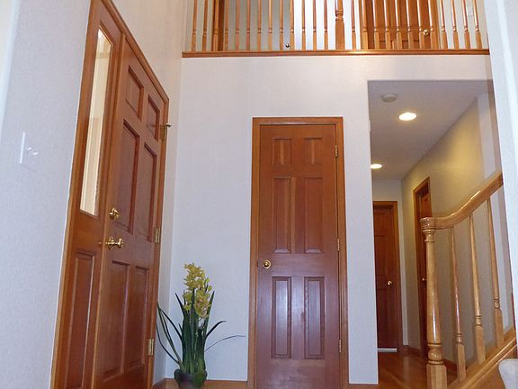 Entry Foyer