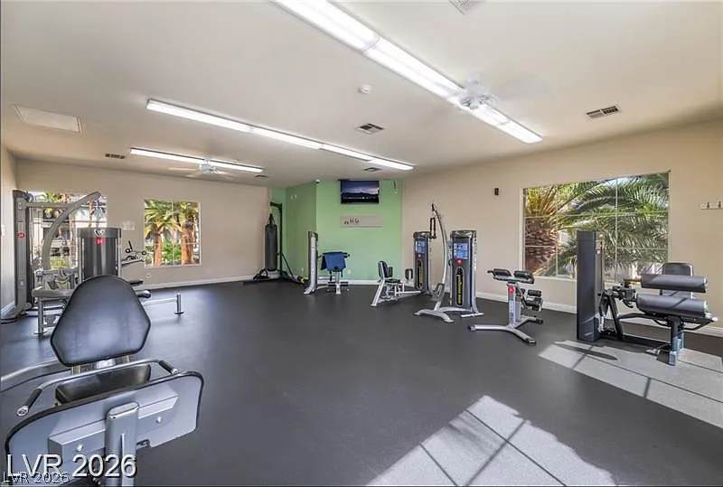 2 bed, 2.0 bath, 943 sqft, $1,550 — Photo 2