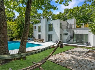 9 Todd Dr, East Hampton, NY 11937