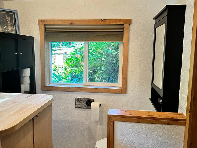 10190 SE 37th Ave — Photo 42