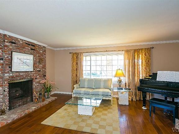 5th image of 1037 Calle Contento