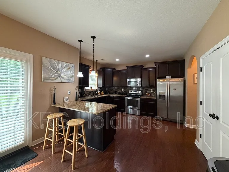 4125 Pughsville Rd — Photo 4