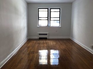 222 E 56th St #2L, Brooklyn, NY 11203