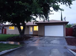 5093 E Oslin Ave, Fresno, CA 93727