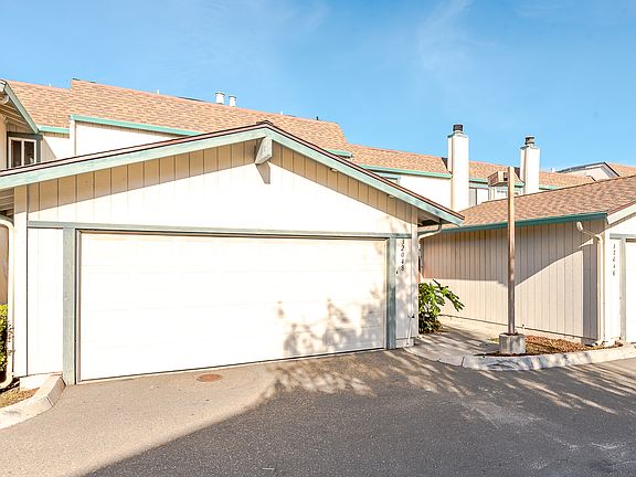 4th image of 32048 Paloma Ct