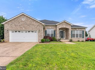 116 Wayfaring Dr, Winchester, VA